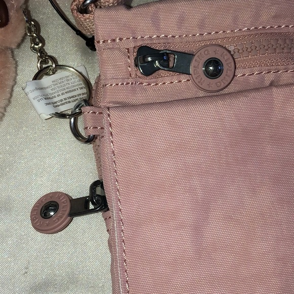 Kipling NWELDORADO Illuminating Pink Nylon Crossbody With Monkey Key Chain NWT - Picture 10 of 16